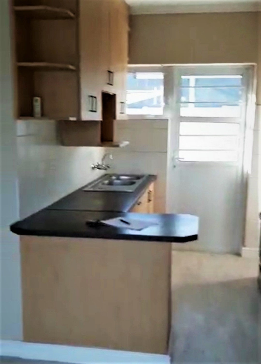 2 Bedroom Property for Sale in Jagtershof Western Cape
